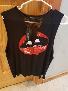 NWT muscle tank