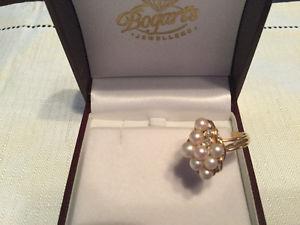 Pearl/Diamond Dinner ring, worn once!!!