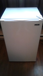 RCA Mini Fridge