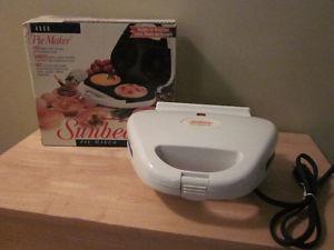 Sunbeam Dual Mini Pie Maker