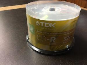 TDK 50 CD-R 80min, 700MB shiny silver screen printable.