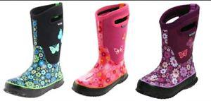 Wanted: Looking for girls winter BOGS size 2