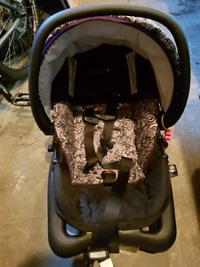 Wanted: Safety 1st girls car seat