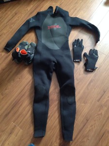 XCEL Wetsuit w/ Boots and Gloves - Excellent Condition