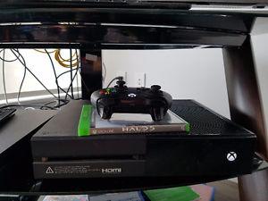 Xbox One with Halo 5