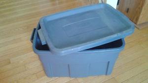 plastic tub