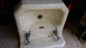 2 Antique sinks