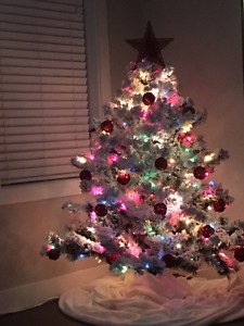 4.5ft Alaskan Flocked Christmas Tree - must sell now!