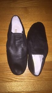 Brand New Size 7 Bloch Jazz Shoes
