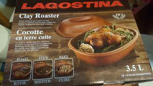**Brand new **Lagostina Clay roaster