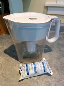 Brita Water Pitcher with New Filter
