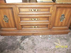 DRESSER WITH MIRROR