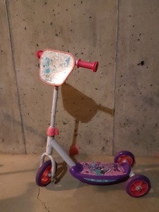 Girls scooter