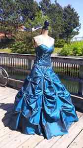 Gorgeous prom dress