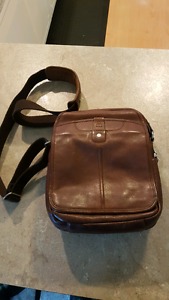 Leather side bag