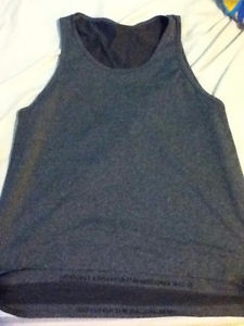 Lululemon flow tank