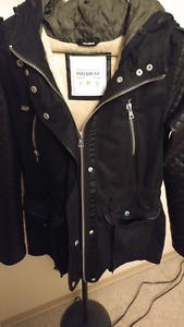 Multiple wear pull and bear spring jacket