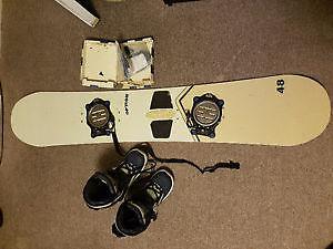 Option 148cm Snowboard, Boots AND Bindings