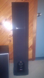 Polk audio R50