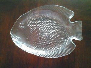 Set of 4 fish plates