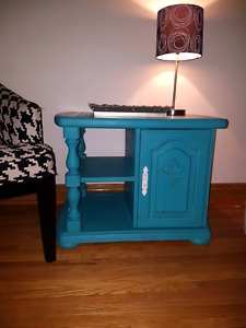 Shabby chic refinished side table