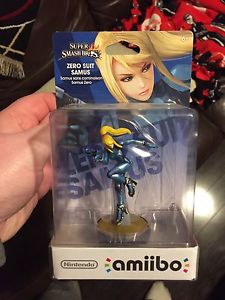 Zero suit amiibo