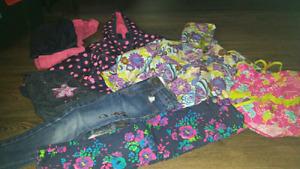 3T - Nearly 80 pieces of girl clothing (includes spring