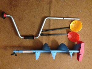 6" Ice fishing Hand Auger like new..