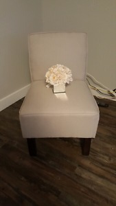 Accent chair