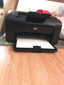 Almost new laserjet printer with free paper