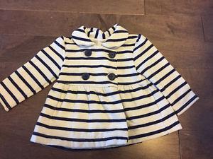 Baby girl coat size 6-12 months