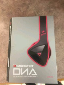 Brand New Monster DNA Headphones