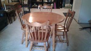 Rock Maple Table & Chairs