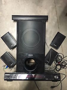 SURROUND SOUND SPEAKERS AND RECEIVER