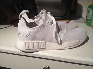 Wanted: Triple white Nmds