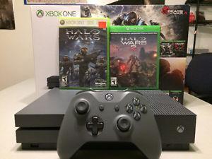 XBOX ONE S 500GB W/Halo wars 1 and 2
