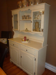 's Style Kitchen Hutch - Real Wood