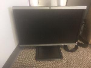 24" HP Compaq LA22f monitor for sale, works great.