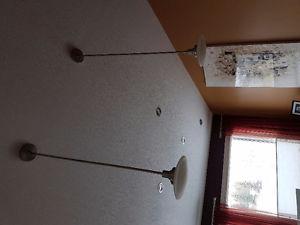 4 Hanging pendant lights