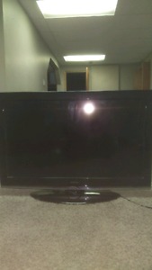 40 inch HDTV