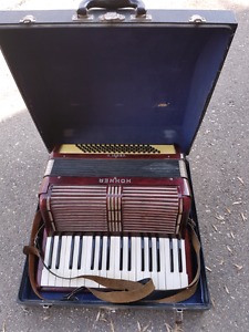 Antique Hohner Piano Accordian