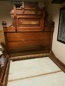 Antique bed