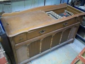 Antique stereo system-