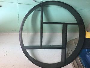 Circle shelf for wall mounting