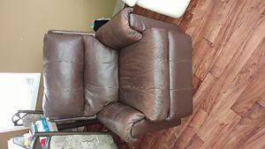 Cozy Brown leather recliner