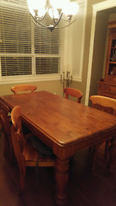 Dining Room Table, 5 Chairs and Hutch