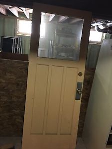 **Exterior door**