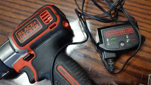 Good Two Speed Black and Decker 20V Lithium Ion Set Comes