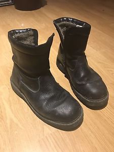 Men leather boots