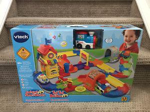 ===NEW===Vtech Train Playset $30 firm (Sealed)